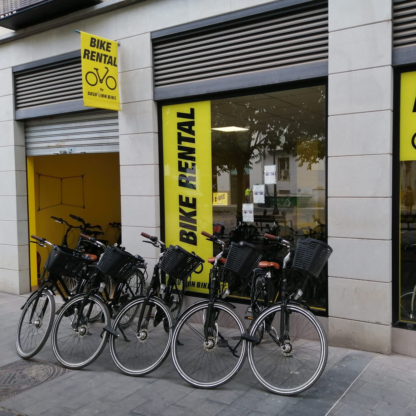 Solution Bike: Bicicletas de paseo y urbanas revisadas a diario